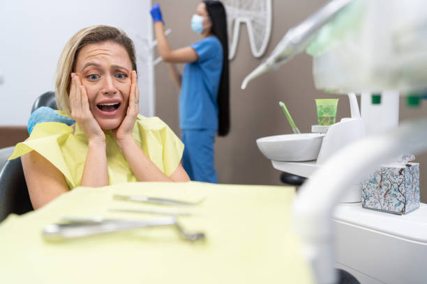 Best Emergency Dentist for Knocked-Out Tooth in Centerport, NY